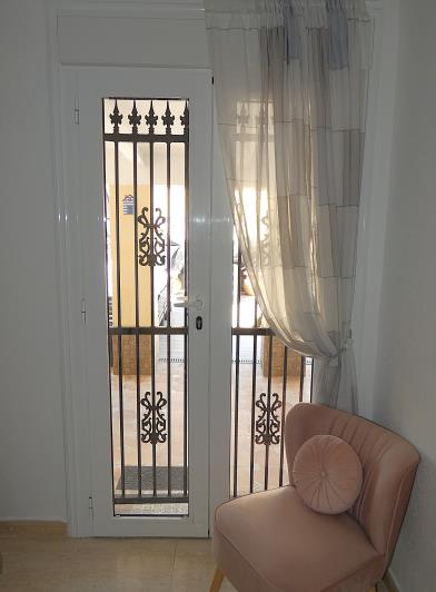 Image No.28-3 Bed Villa / Detached for sale