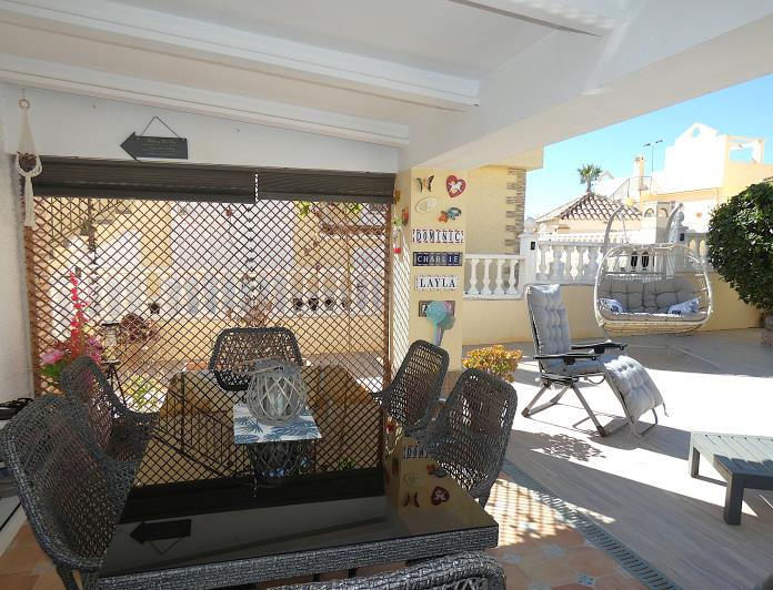 Image No.31-3 Bed Villa / Detached for sale