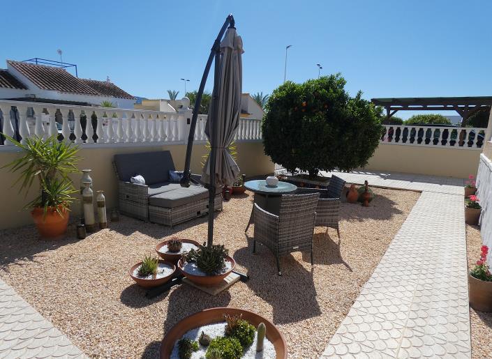 Image No.41-3 Bed Villa / Detached for sale