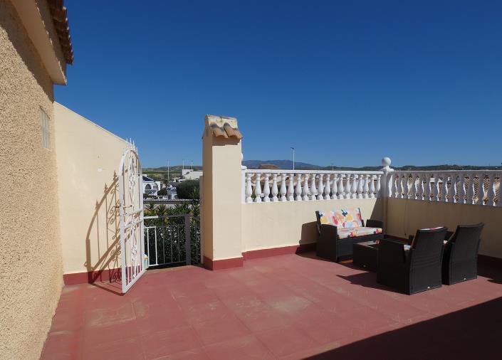 Image No.55-3 Bed Villa / Detached for sale