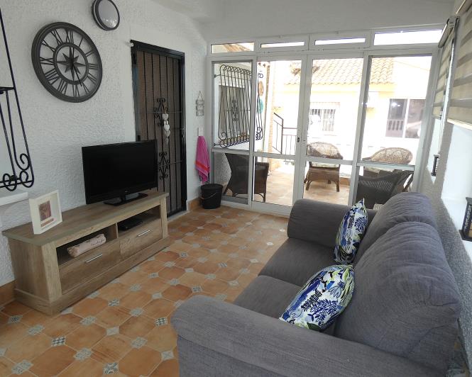 Image No.13-2 Bed Villa / Detached for sale