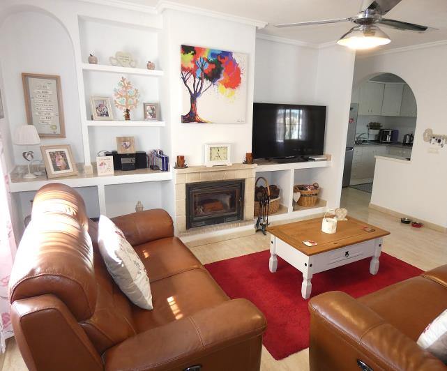 Image No.18-2 Bed Villa / Detached for sale