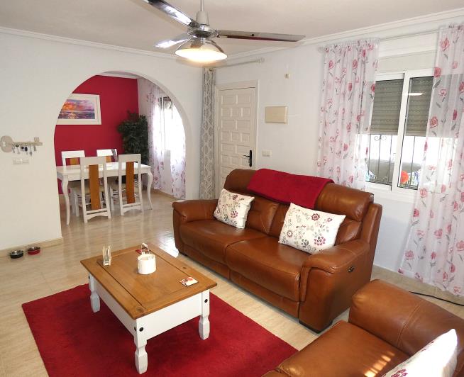 Image No.19-2 Bed Villa / Detached for sale