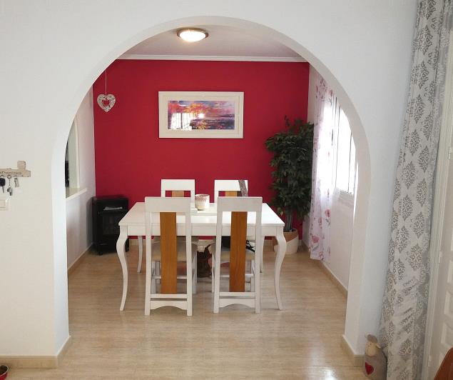 Image No.20-2 Bed Villa / Detached for sale