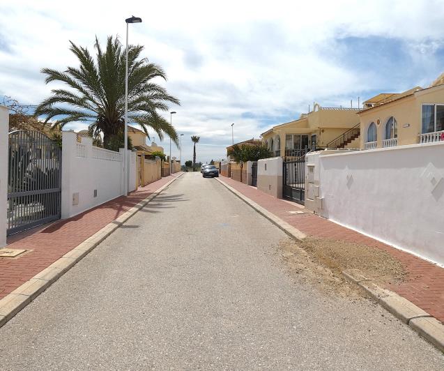 Image No.58-2 Bed Villa / Detached for sale