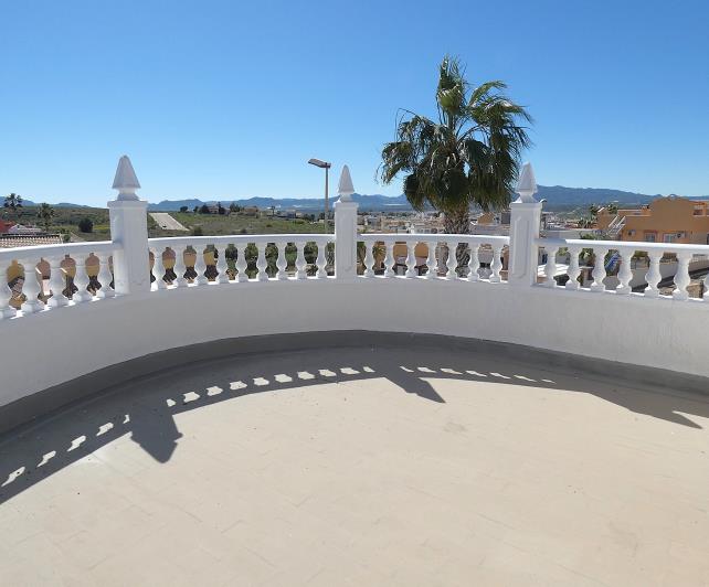 Image No.32-3 Bed Villa / Detached for sale