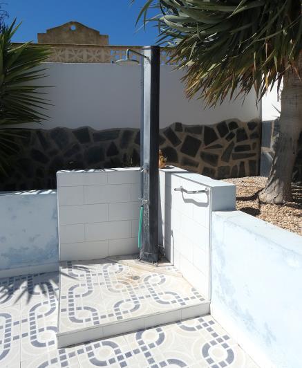 Image No.47-3 Bed Villa / Detached for sale