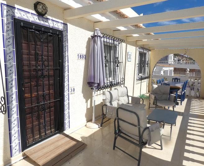 Image No.9-3 Bed Villa / Detached for sale