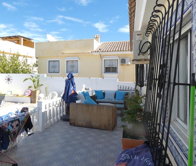 Image No.29-3 Bed Villa / Detached for sale