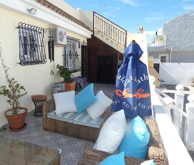 Image No.31-3 Bed Villa / Detached for sale