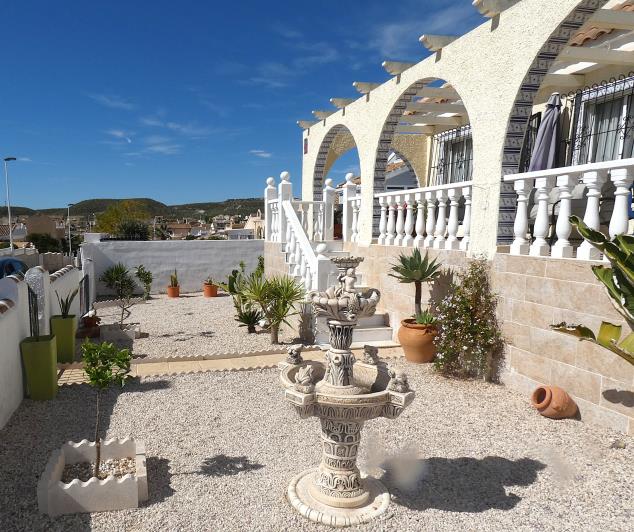 Image No.50-3 Bed Villa / Detached for sale