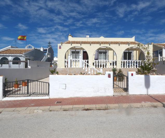 Image No.59-3 Bed Villa / Detached for sale