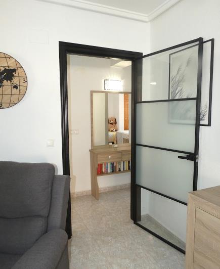 Image No.13-3 Bed Villa / Detached for sale