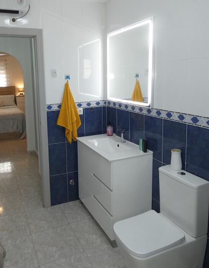 Image No.18-3 Bed Villa / Detached for sale