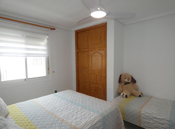 Image No.23-3 Bed Villa / Detached for sale