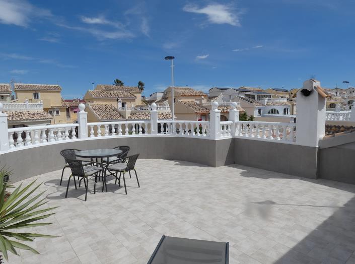 Image No.37-3 Bed Villa / Detached for sale