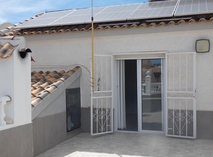 Image No.41-3 Bed Villa / Detached for sale