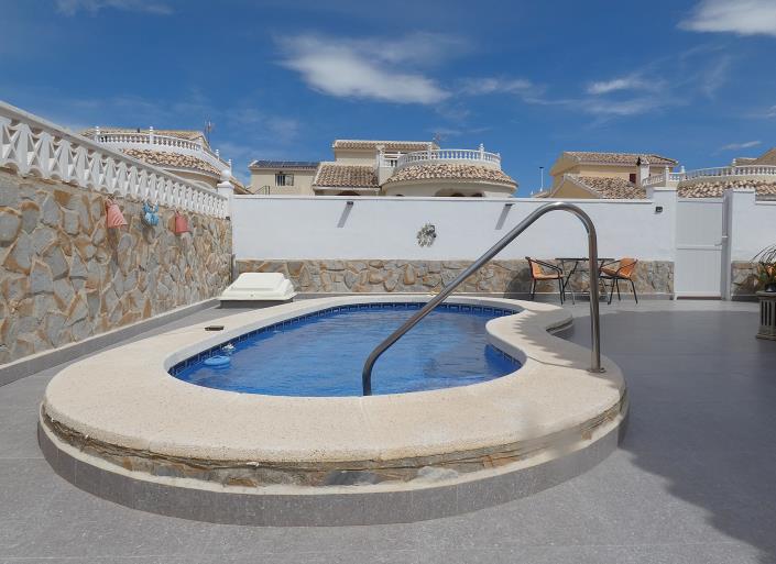 Image No.43-3 Bed Villa / Detached for sale