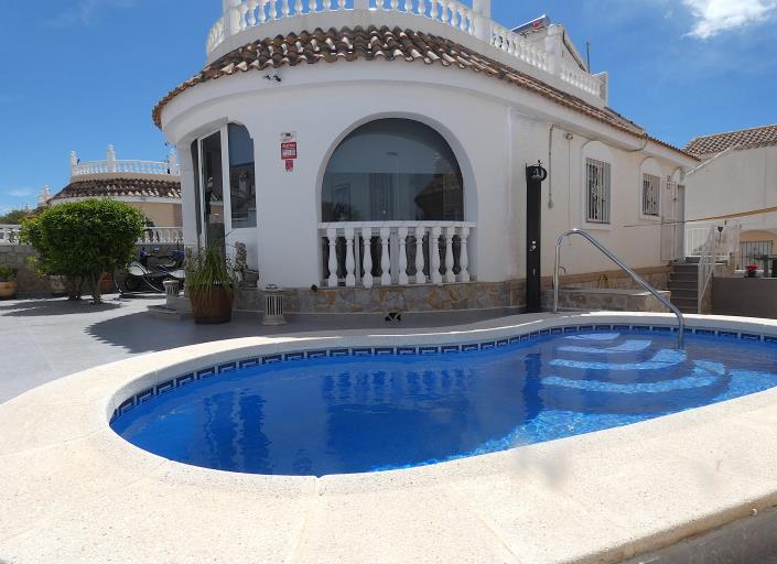 Image No.44-3 Bed Villa / Detached for sale