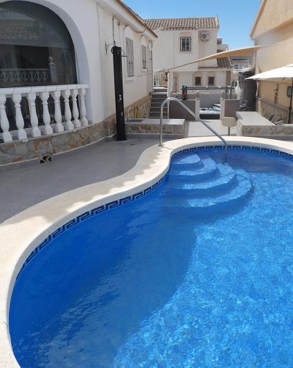 Image No.48-3 Bed Villa / Detached for sale