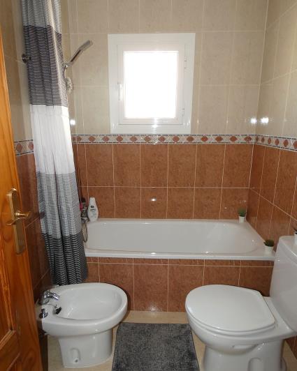 Image No.17-2 Bed Villa for sale