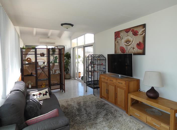 Image No.7-2 Bed Villa / Detached for sale