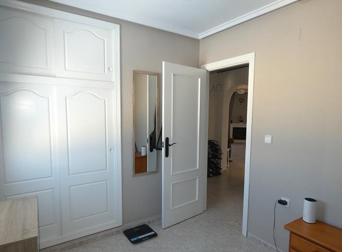 Image No.23-2 Bed Villa / Detached for sale