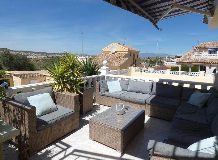 Image No.32-2 Bed Villa / Detached for sale