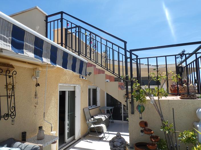 Image No.38-2 Bed Villa / Detached for sale