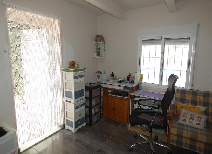 Image No.43-2 Bed Villa / Detached for sale