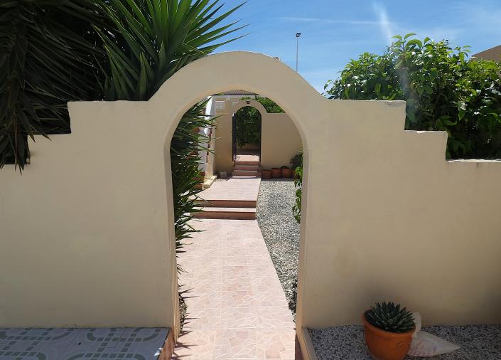 Image No.55-2 Bed Villa / Detached for sale