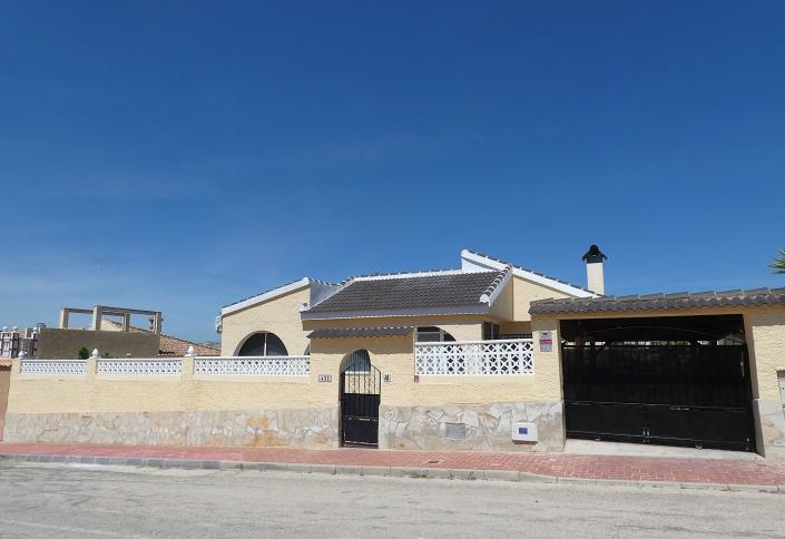 Image No.59-2 Bed Villa / Detached for sale