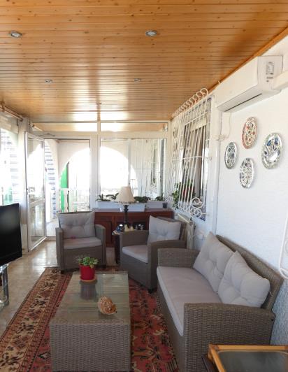 Image No.10-2 Bed Villa / Detached for sale