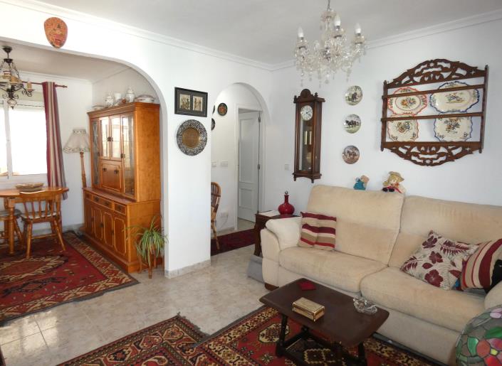 Image No.12-2 Bed Villa / Detached for sale