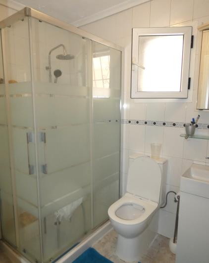 Image No.18-2 Bed Villa / Detached for sale