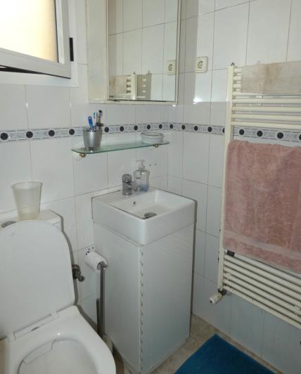 Image No.20-2 Bed Villa / Detached for sale