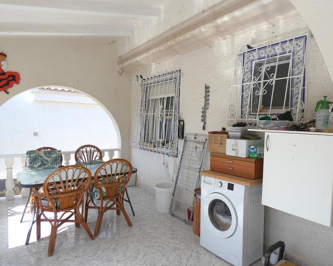 Image No.31-2 Bed Villa / Detached for sale