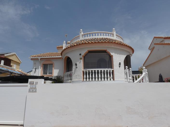 Image No.4-3 Bed Villa / Detached for sale