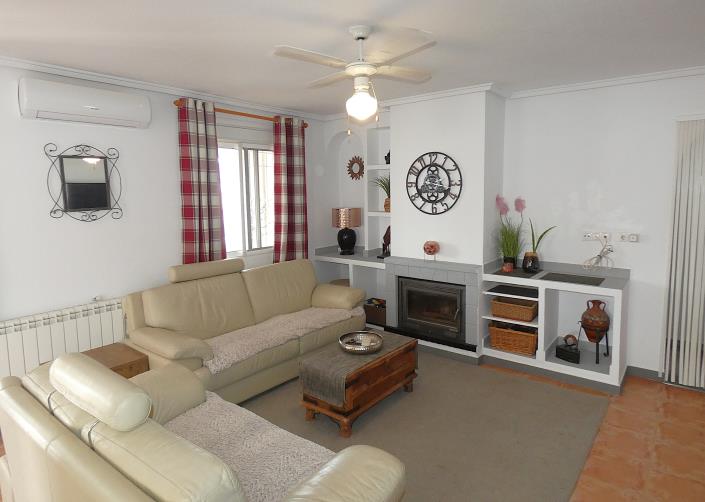 Image No.10-3 Bed Villa / Detached for sale