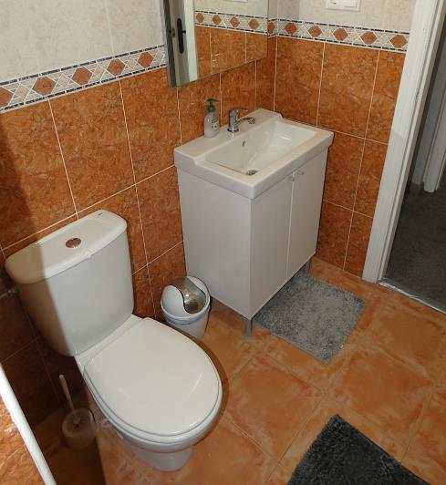 Image No.19-3 Bed Villa / Detached for sale