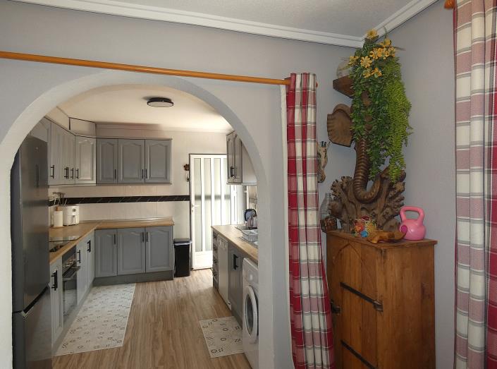 Image No.25-3 Bed Villa / Detached for sale