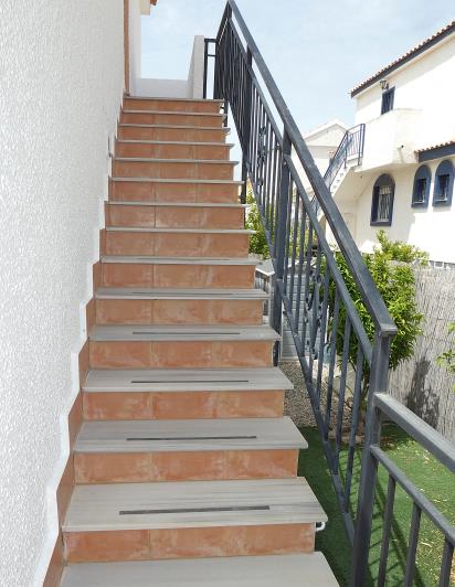 Image No.31-3 Bed Villa / Detached for sale