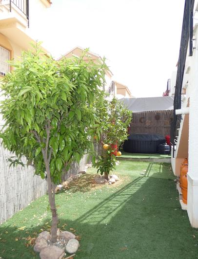 Image No.47-3 Bed Villa / Detached for sale