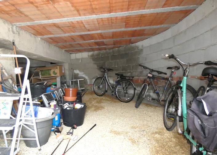 Image No.55-3 Bed Villa / Detached for sale