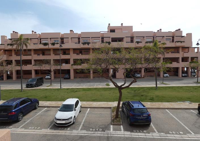 Image No.35-2 Bed Apartment for sale