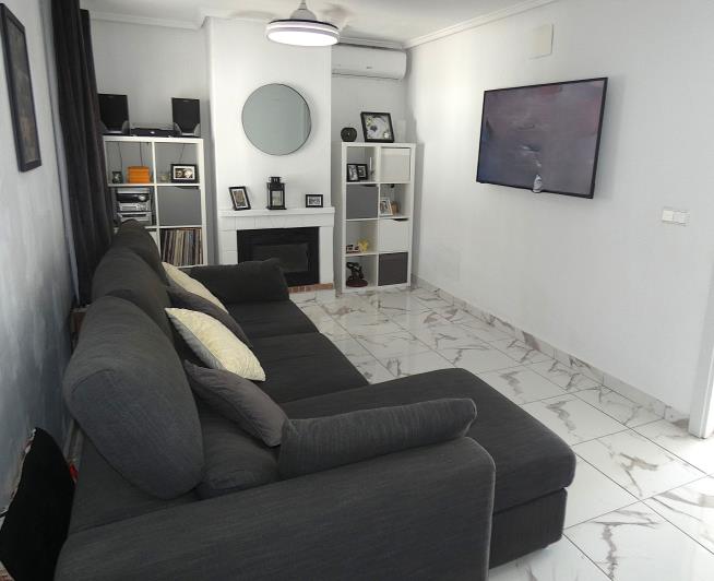 Image No.8-4 Bed Villa / Detached for sale