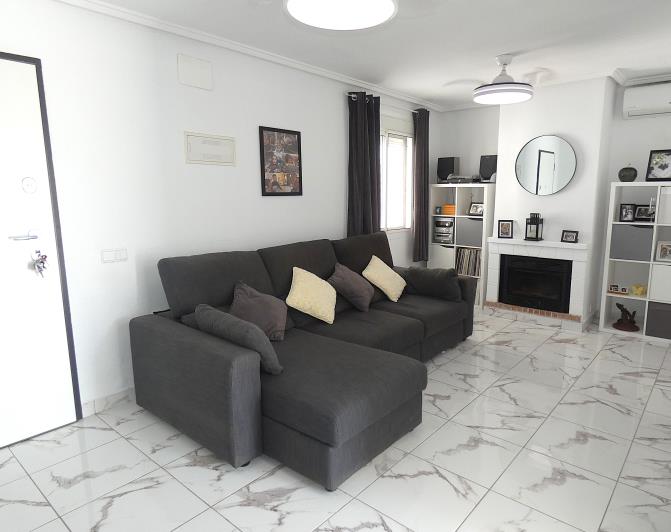 Image No.9-4 Bed Villa / Detached for sale