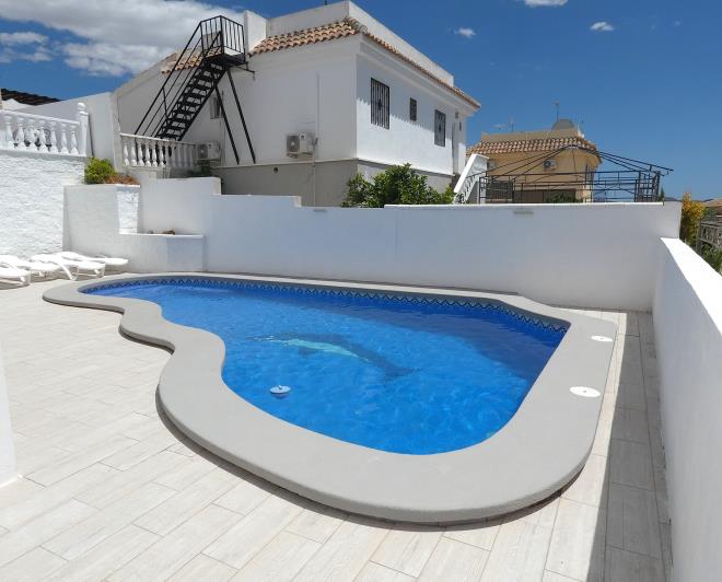 Image No.29-4 Bed Villa / Detached for sale