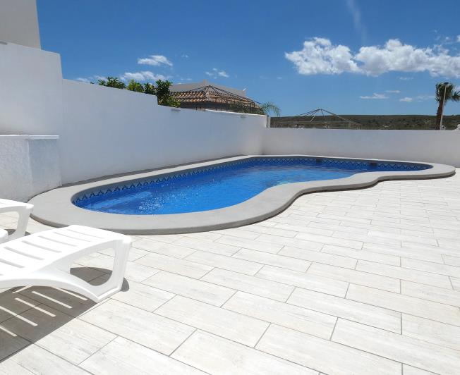 Image No.31-4 Bed Villa / Detached for sale