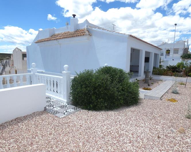 Image No.59-4 Bed Villa / Detached for sale